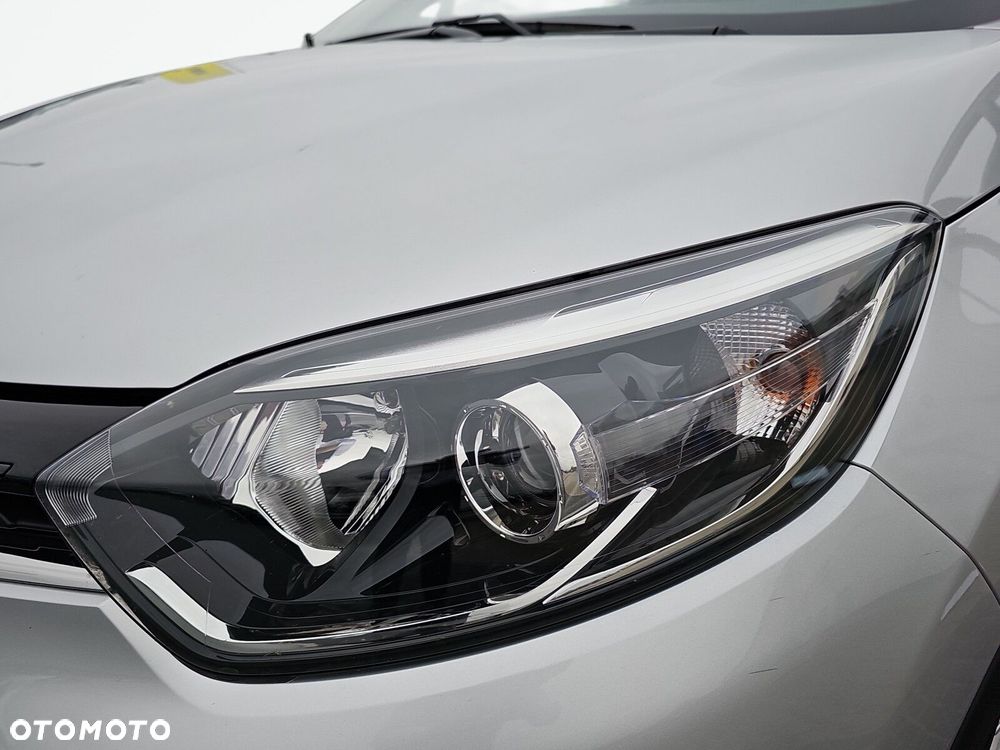 Renault Captur 1.2 Energy TCe Limited - 23
