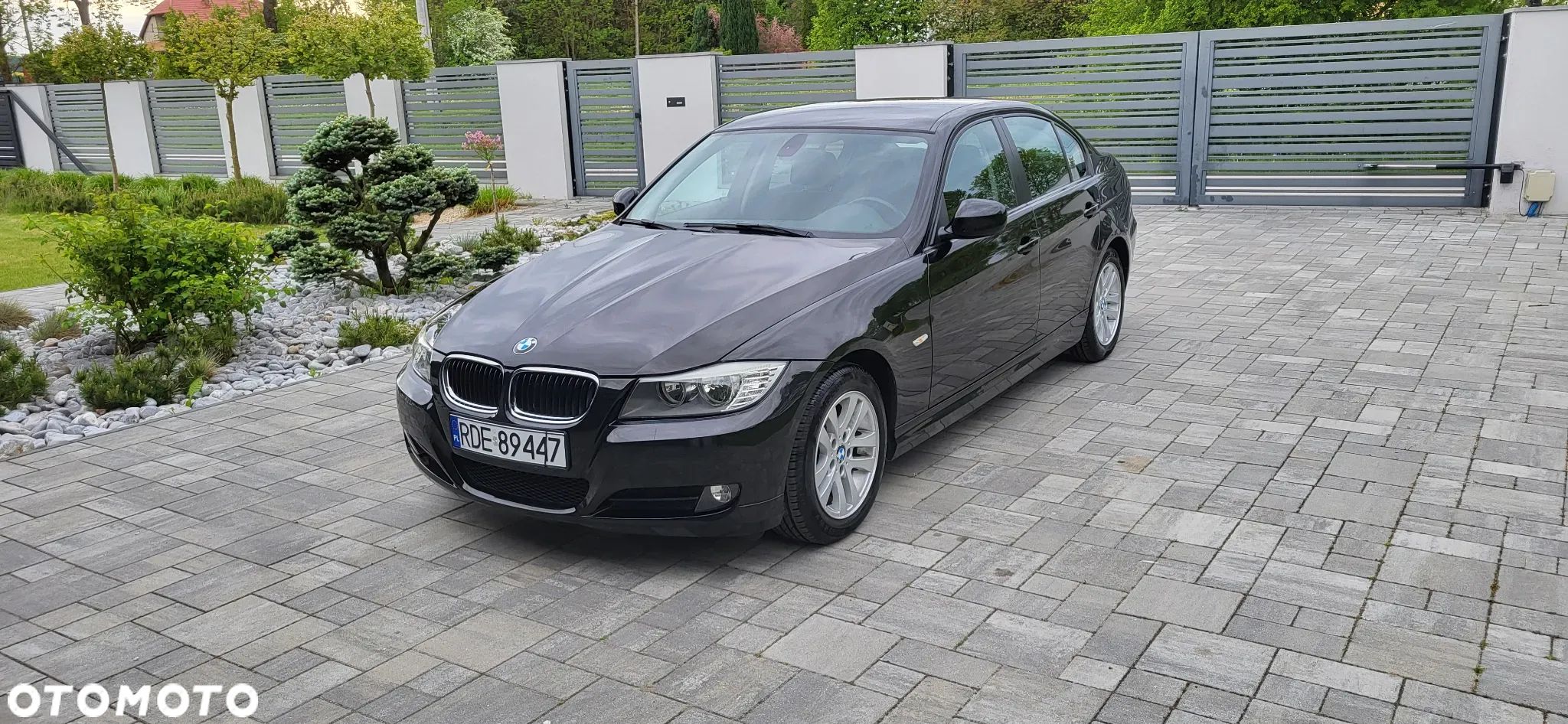 BMW Seria 3 318i - 1