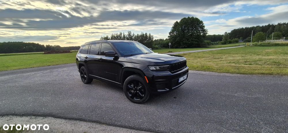 Jeep Grand Cherokee - 14