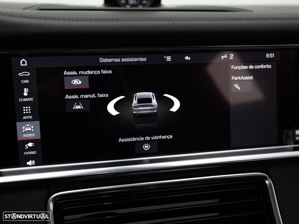 Porsche Panamera 4 E-Hybrid - 44