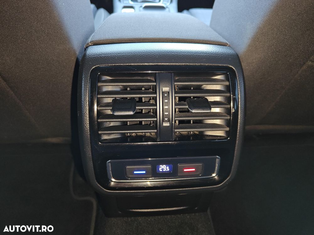Volkswagen Passat 2.0 TDI SCR DSG Business - 17