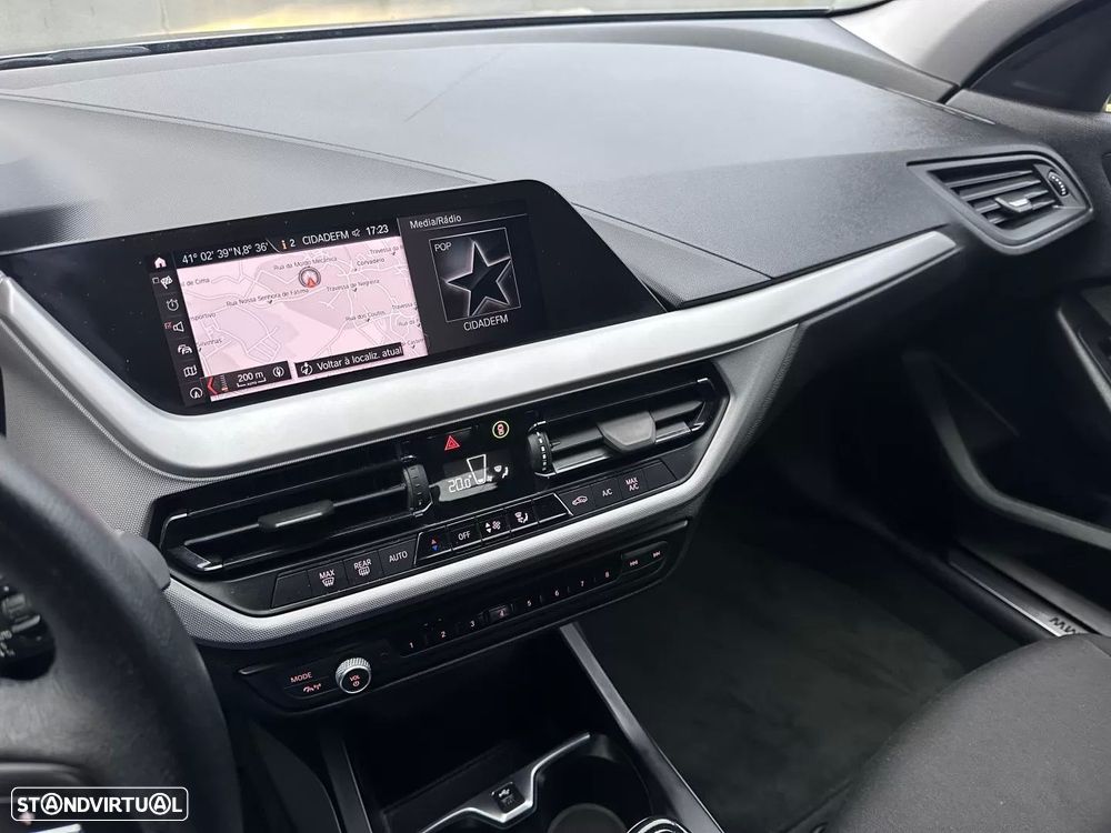 BMW 116 d Sport Line - 36