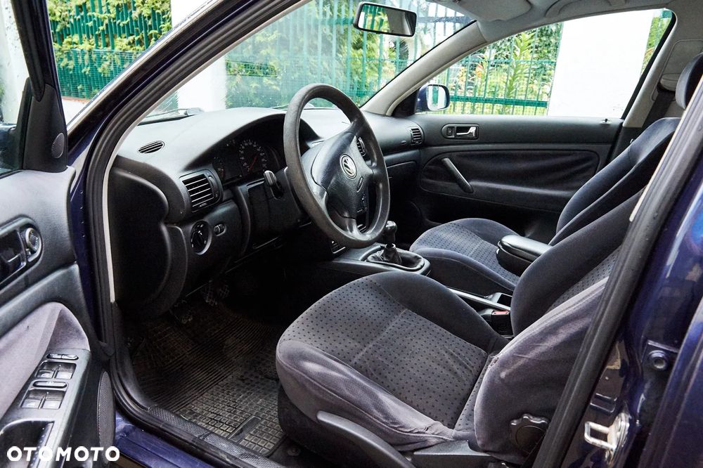 Volkswagen Passat 1.9 TDI - 3