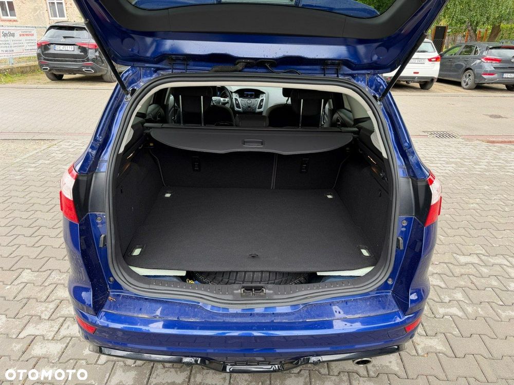 Ford Focus - 31