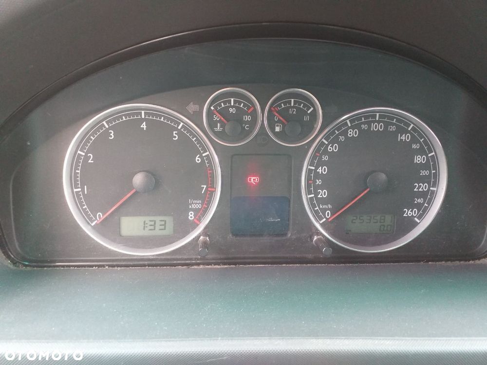 Volkswagen Sharan 2.8 V6 4Motion Comfortline - 8