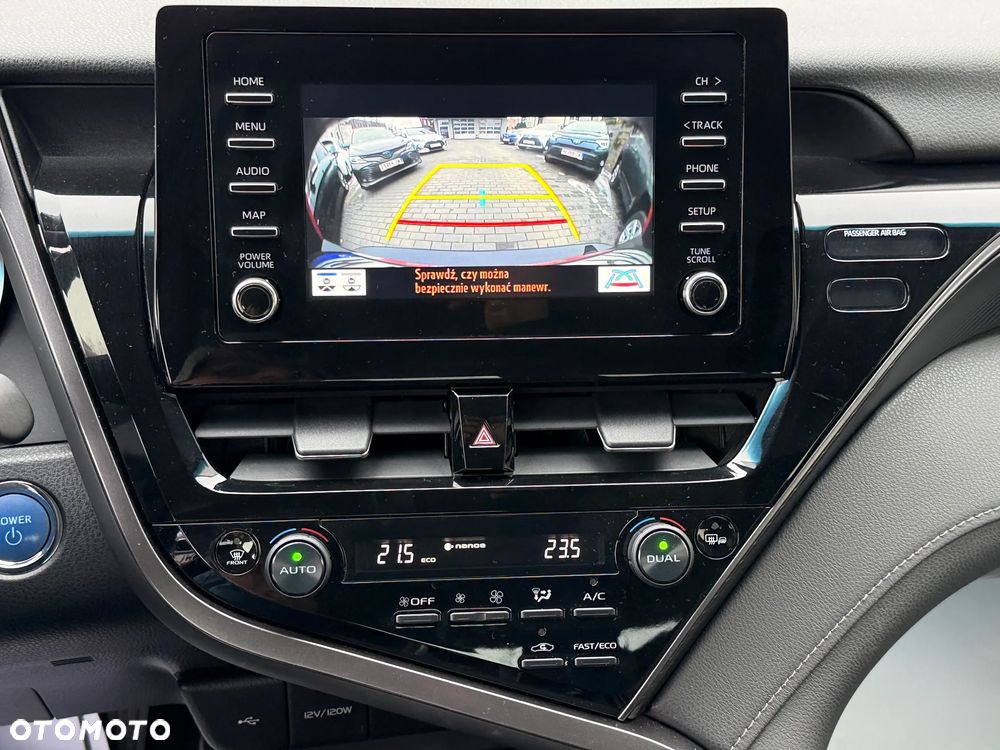 Toyota Camry 2.5 Hybrid Comfort CVT - 13