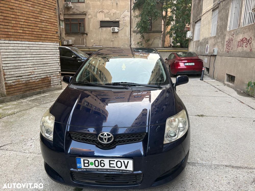 Toyota Auris - 1