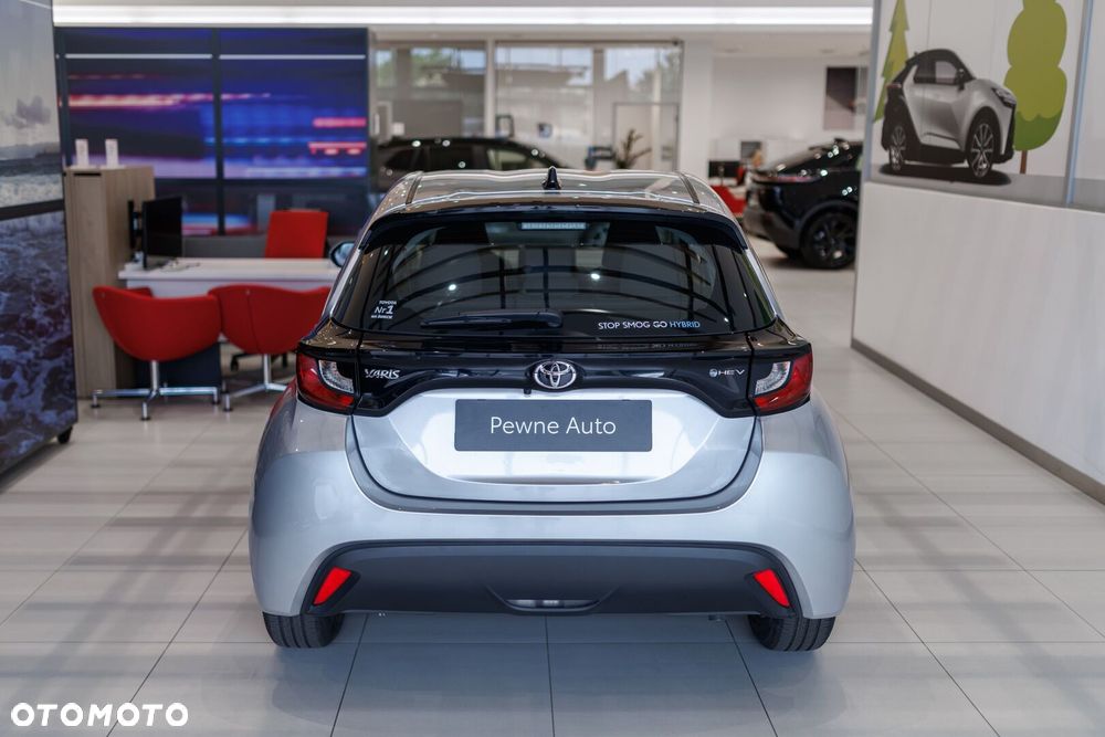 Toyota Yaris - 5