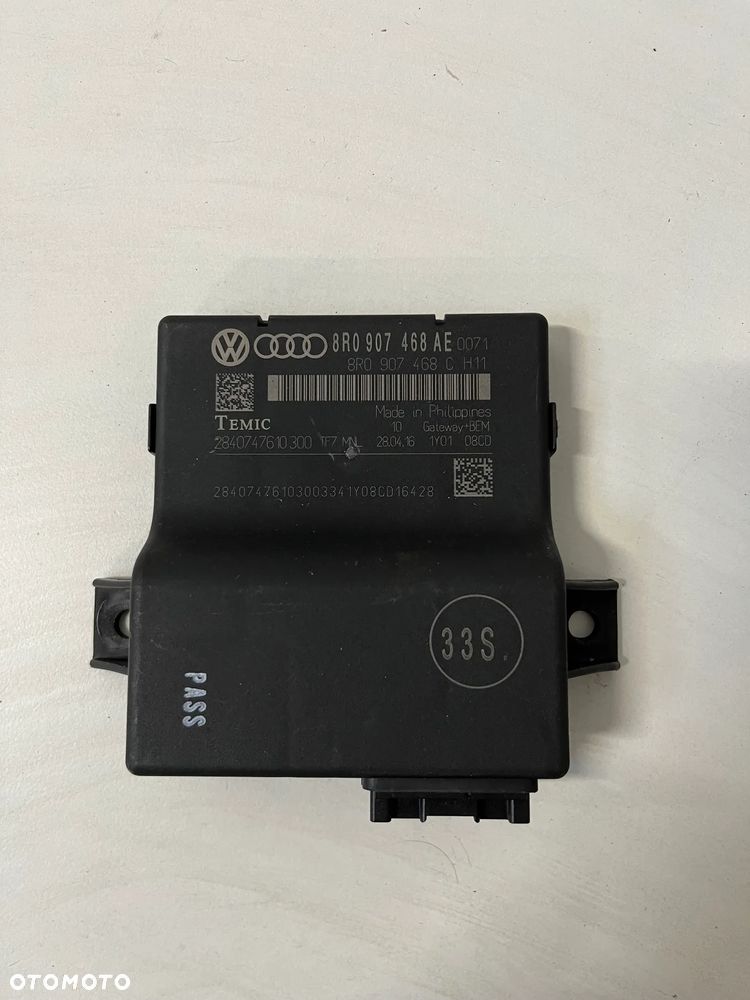 AUDI Q5 8R Gateway Control Unit 8R0907468AE 2.00 diesel - 1