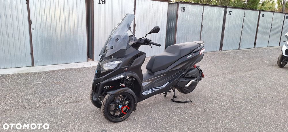 Piaggio MP-3 - 1