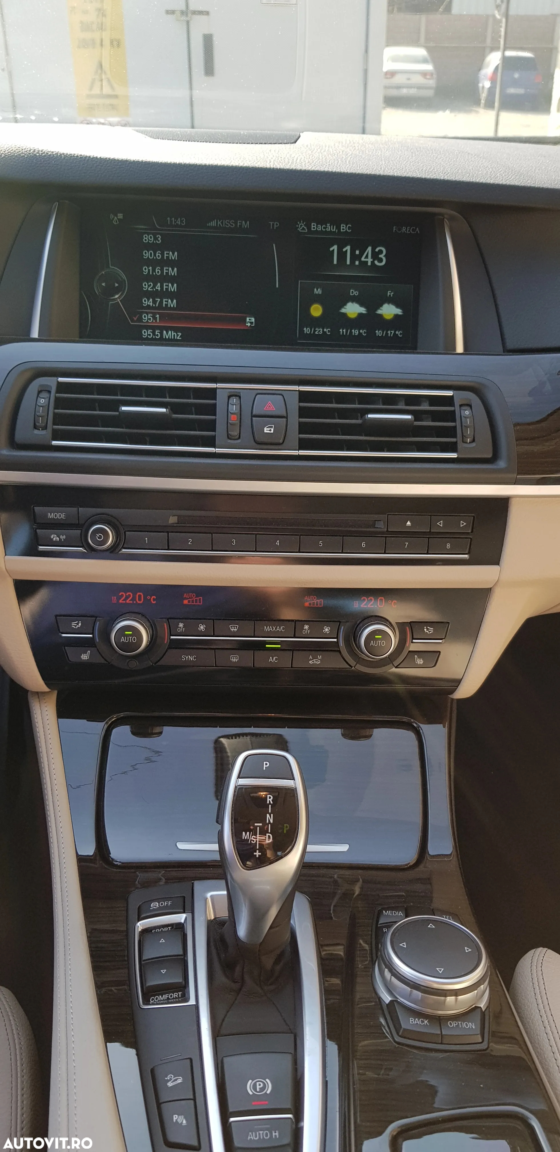 BMW Seria 5 525d xDrive Sport-Aut. - 5