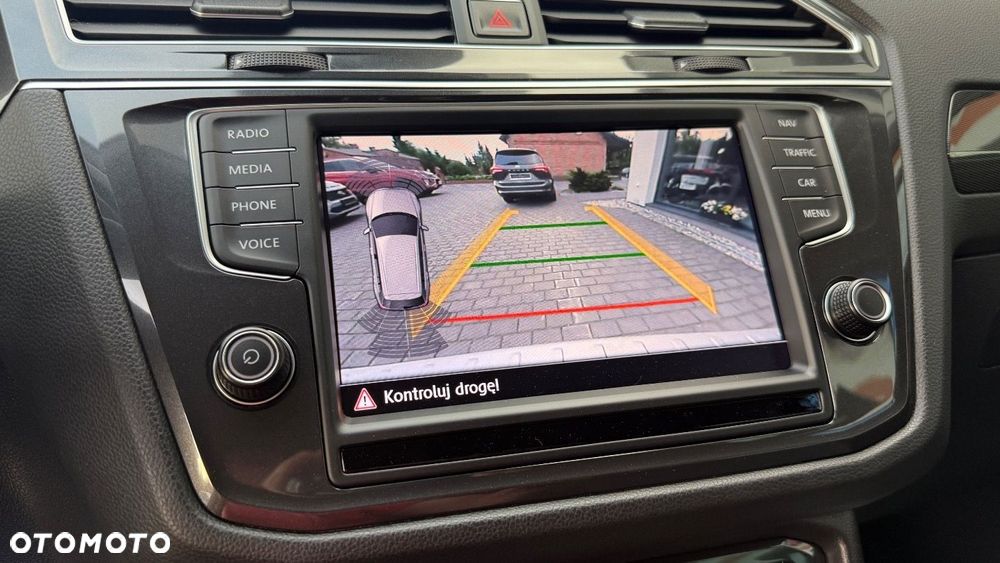 Volkswagen Tiguan - 37