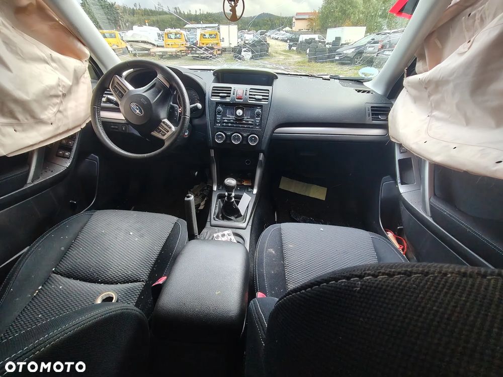 Subaru Forester 2.0D Exclusive - 10