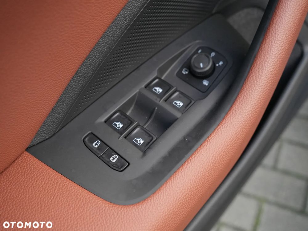 Skoda Superb 1.5 TSI Plug-in Hybrid L&K DSG - 17