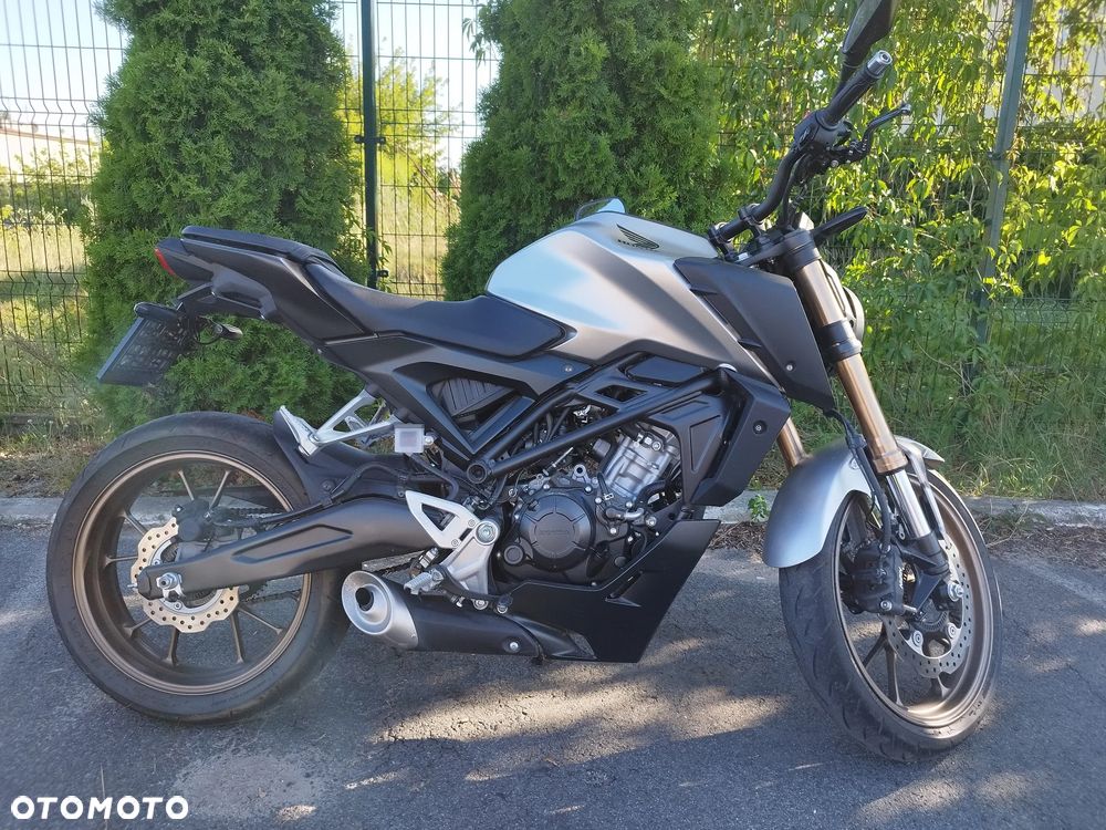 Honda CB - 2