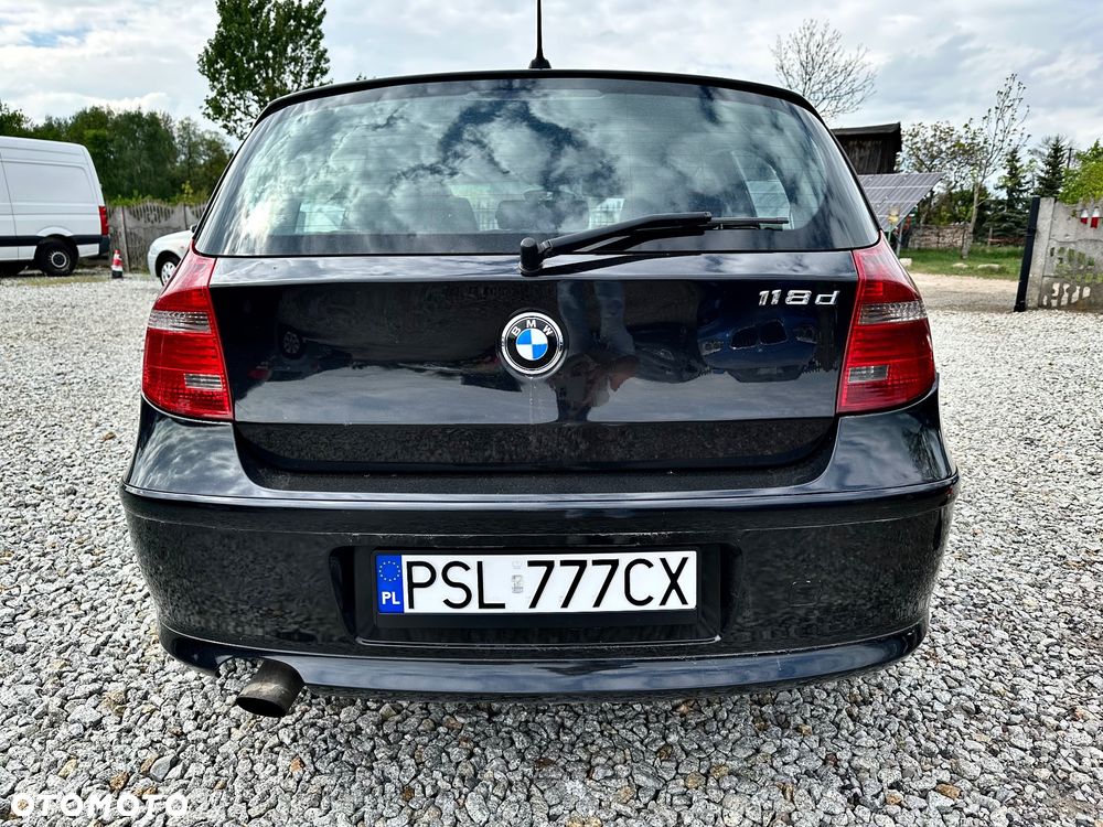 BMW Seria 1 118d DPF - 18