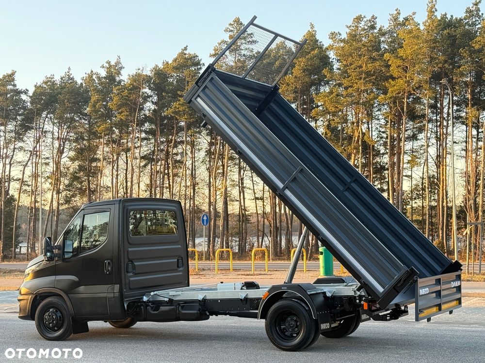 Iveco DAILY 35/50-180 3.0 HPI 180KM WYWROTKA 3-stronna ! 33 tyś km! Resor +Poduszka! HAK! Czarny Mat! Jedyny Taki!! - 21