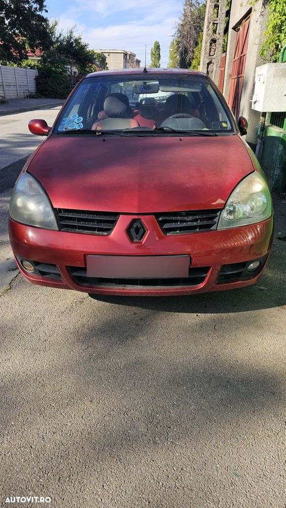 Renault Symbol - 5