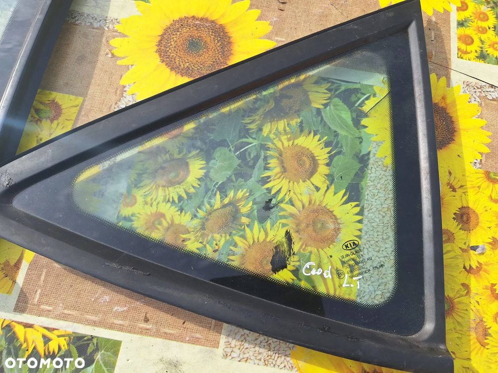 szyba karoseryjna  tylna kia ceed I lift kombi - 2