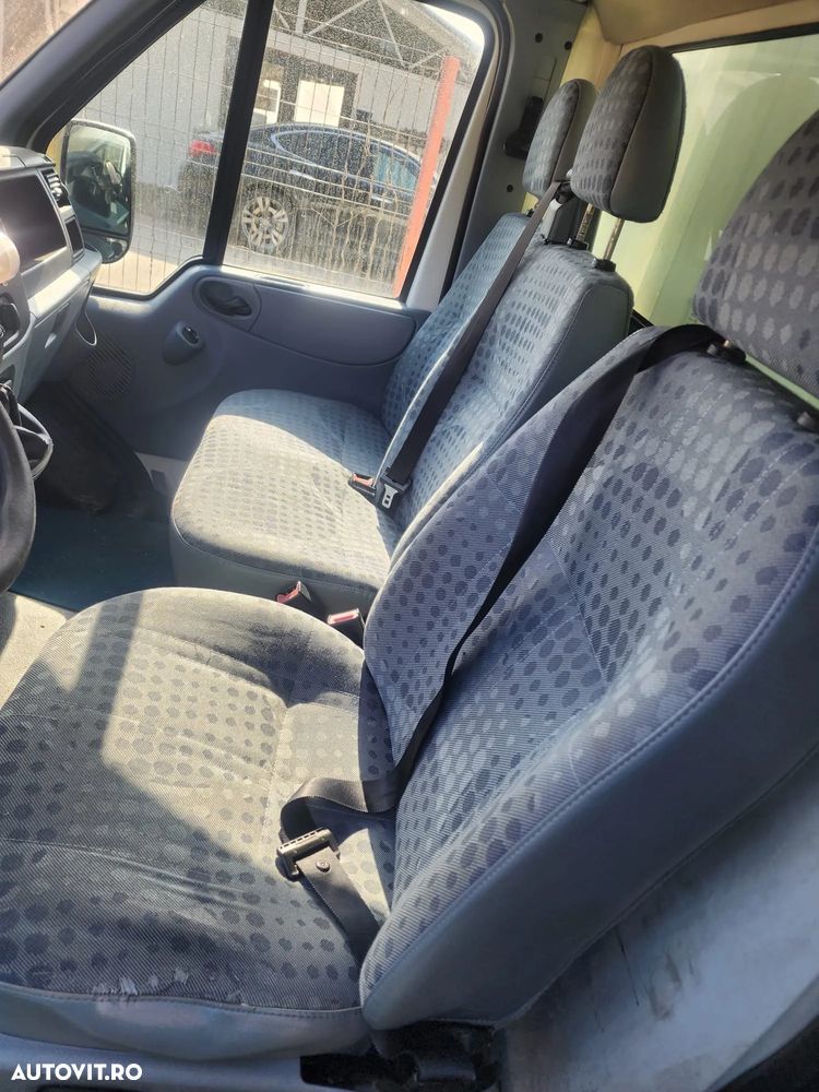 Ford Transit - 8