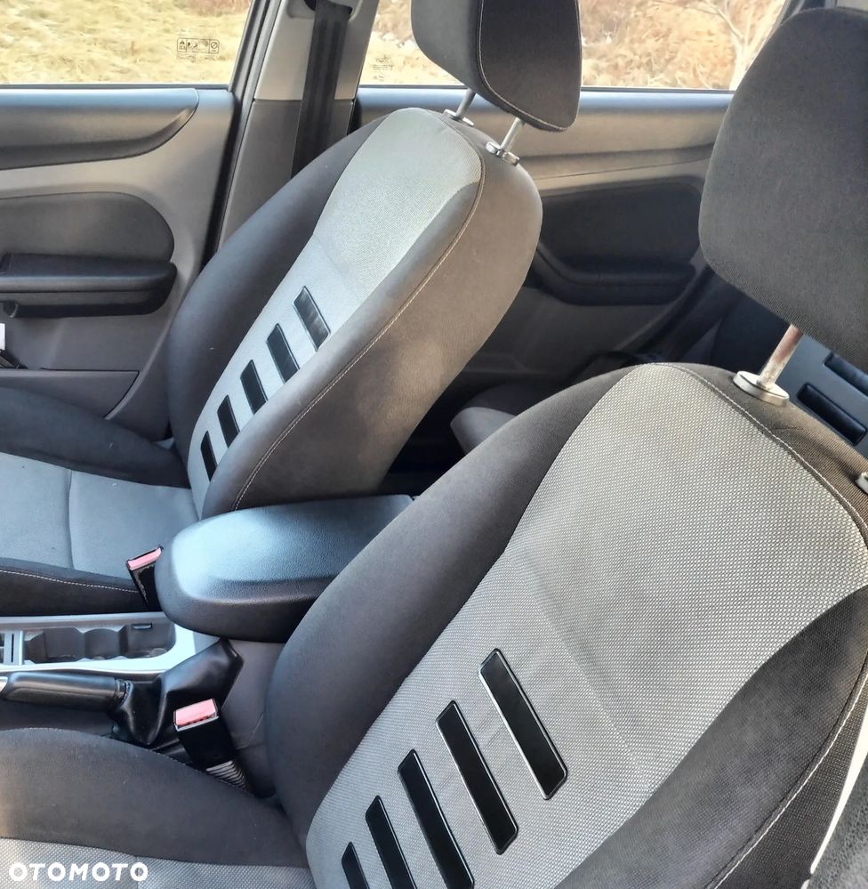 Ford Focus 1.6 Gold X - 6