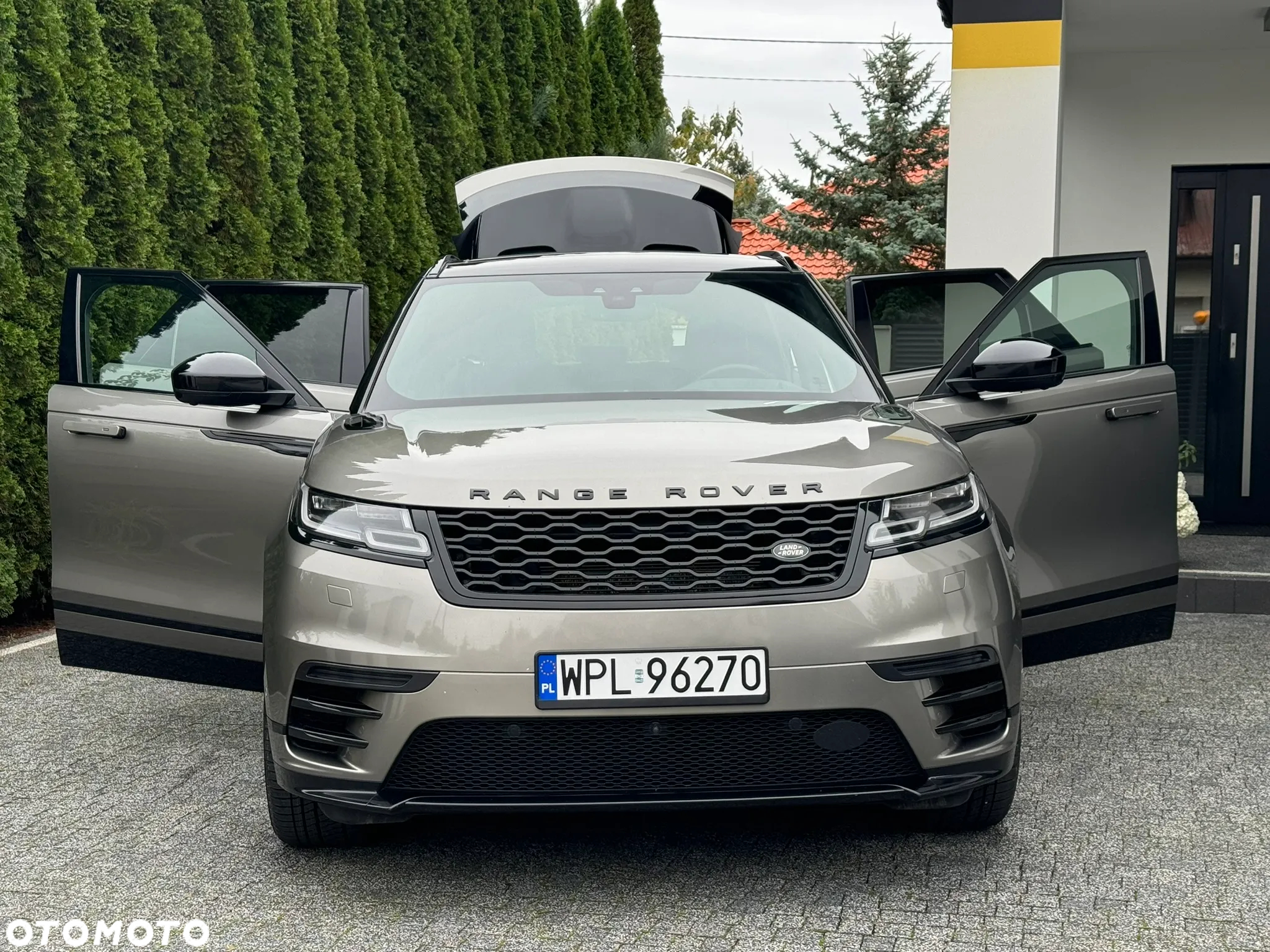 Land Rover Range Rover Velar 3.0d R-Dynamic - 12