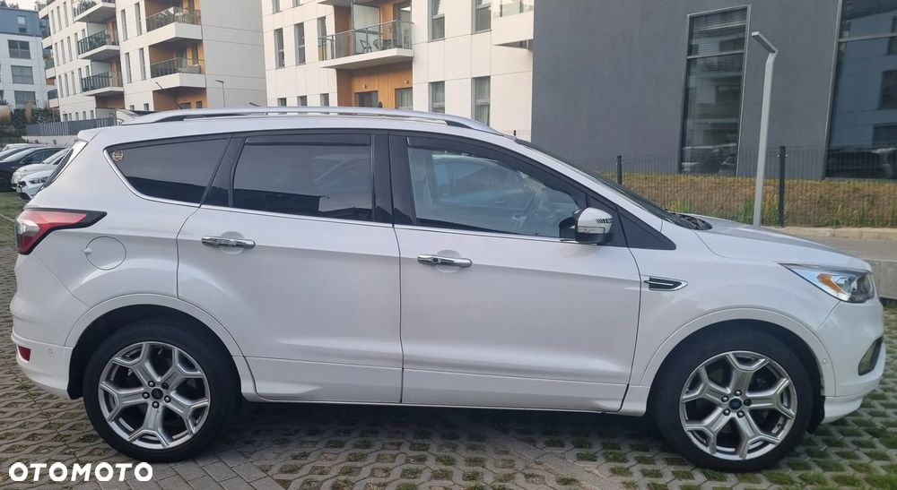 Ford Escape 2.0 EcoBoost AWD Titanium - 6