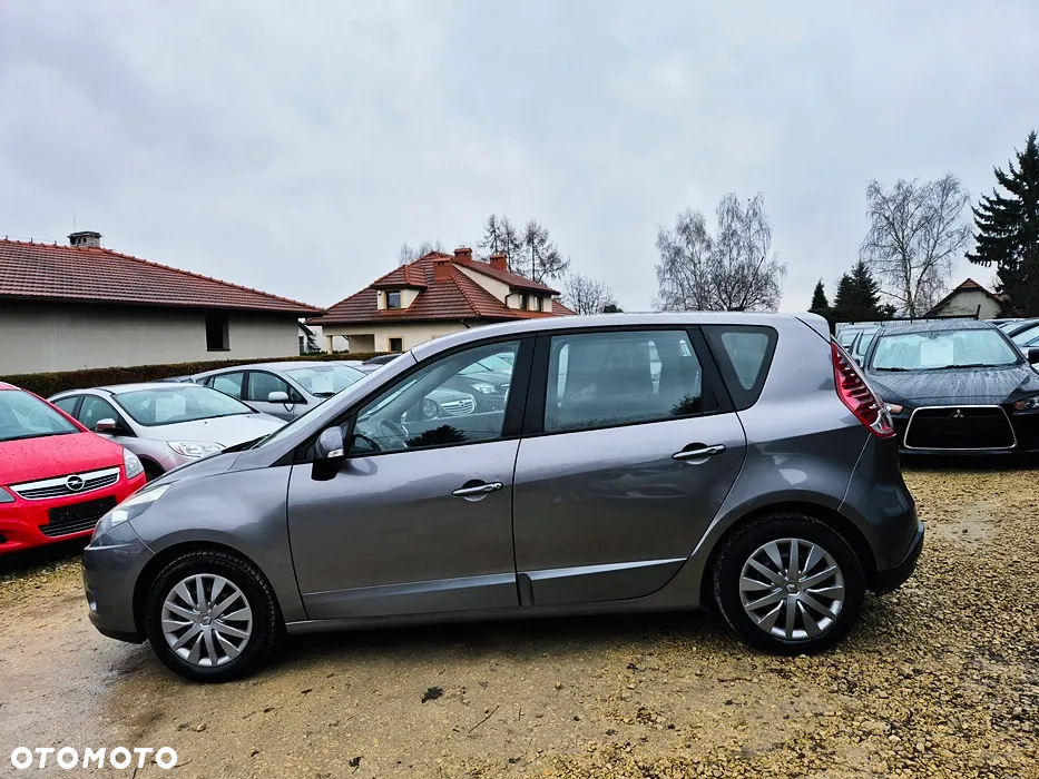 Renault Scenic 1.6 16V 110 TomTom Edition - 21
