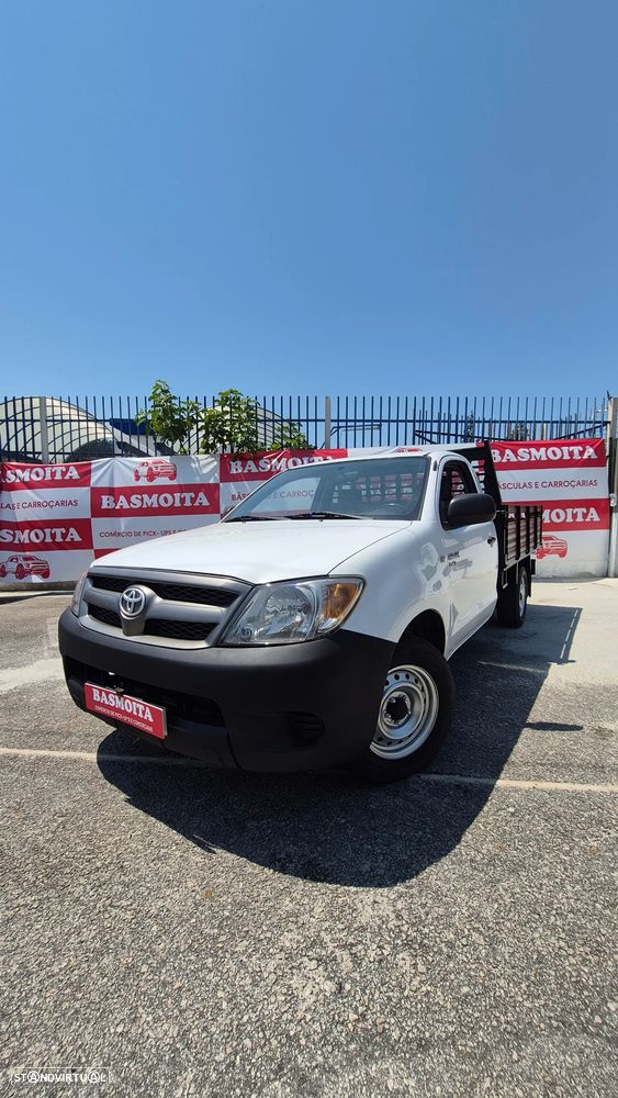 Toyota Dyna - 1