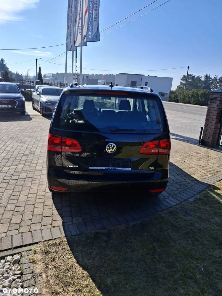 Volkswagen Touran - 6
