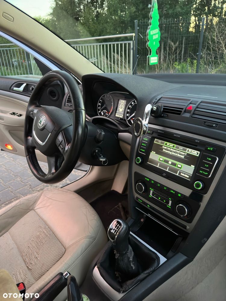 Skoda Octavia 2.0 TDI Elegance - 11