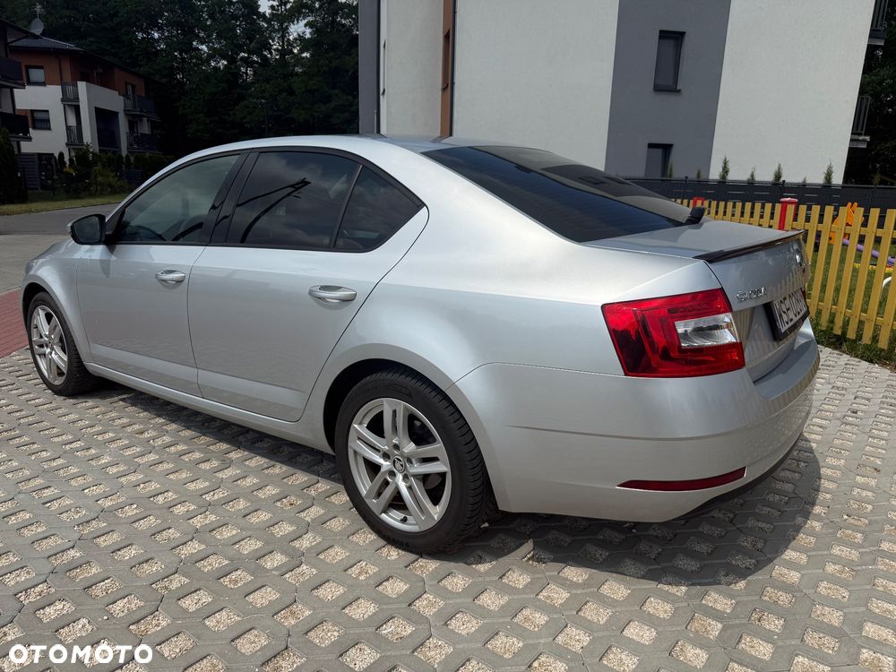 Skoda Octavia 1.6 TDI Ambition - 5