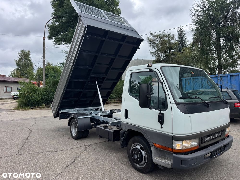 Mitsubishi Canter - 11