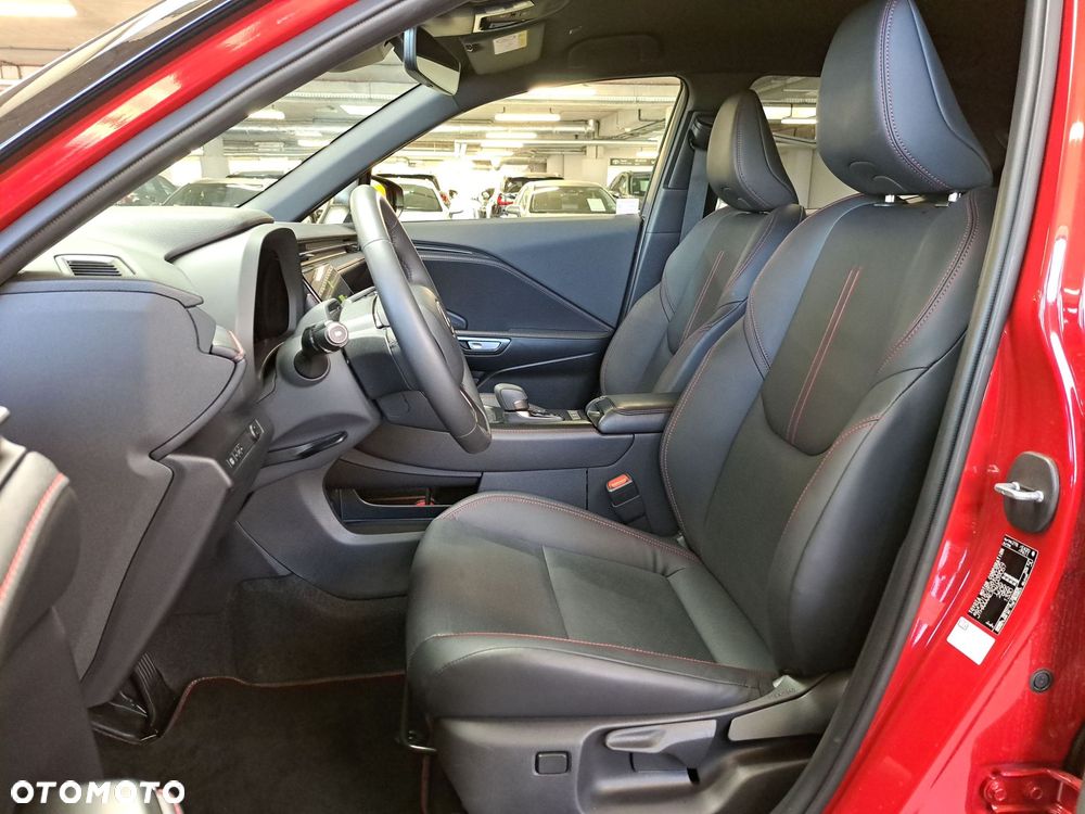 Lexus LBX 1.5 Hybrid Emotion - 11