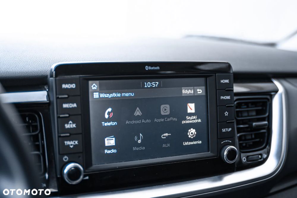 Kia Stonic 1.4 L - 16