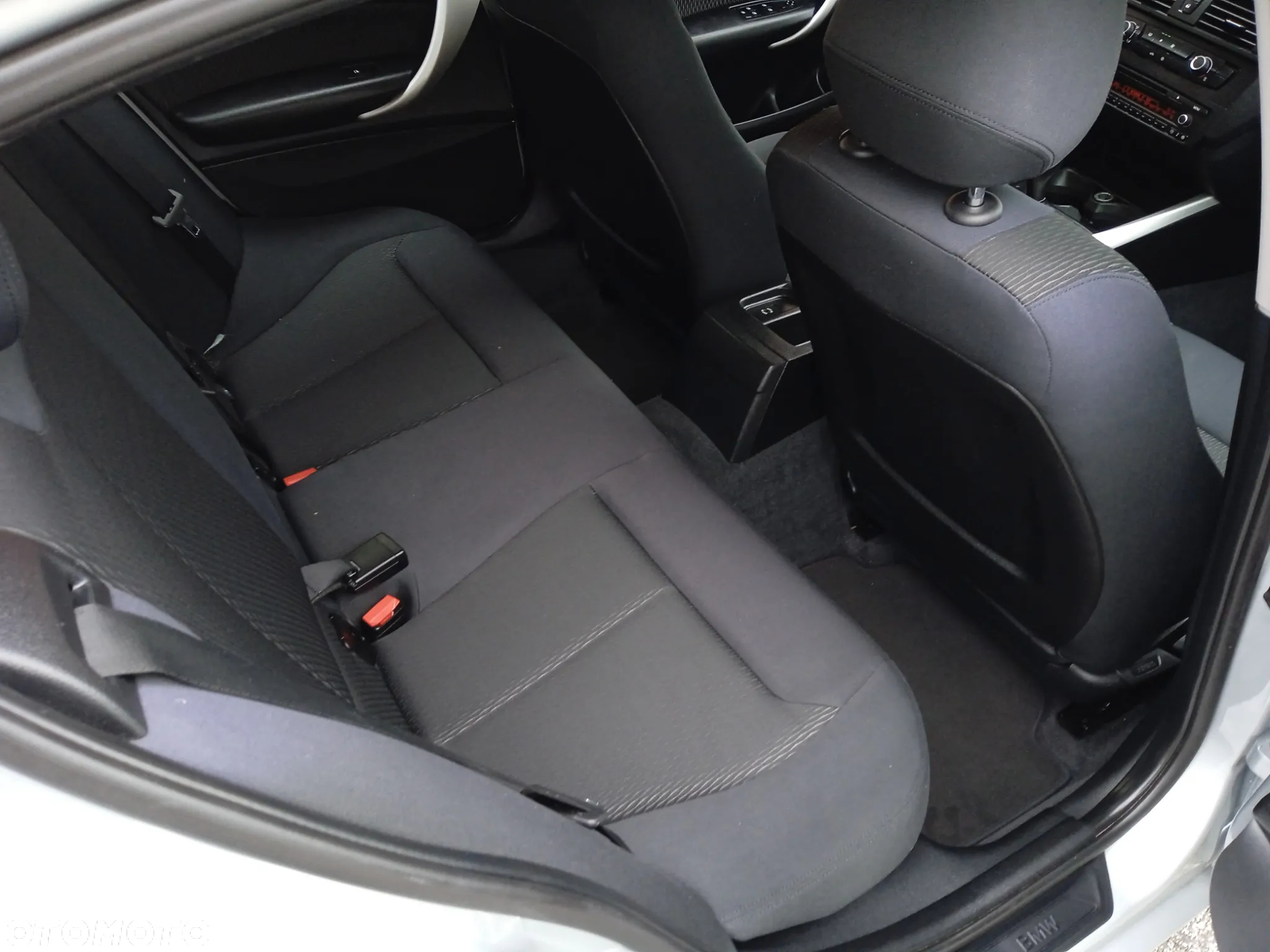 BMW Seria 1 116i - 18