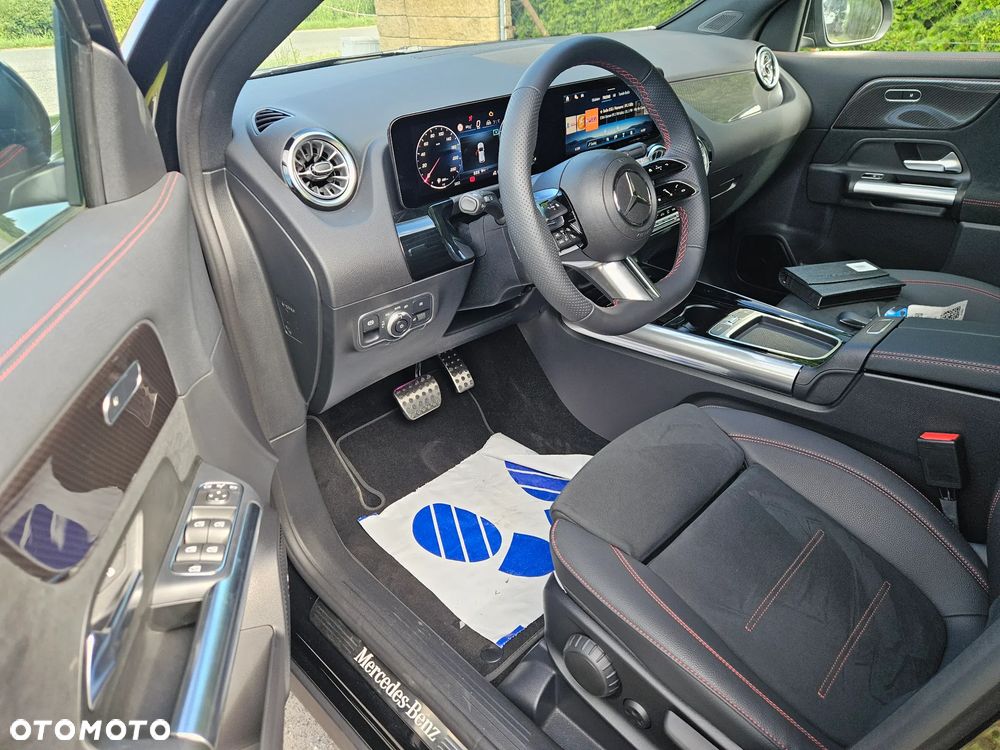 Mercedes-Benz GLA 200 d 8G-DCT AMG Line - 16