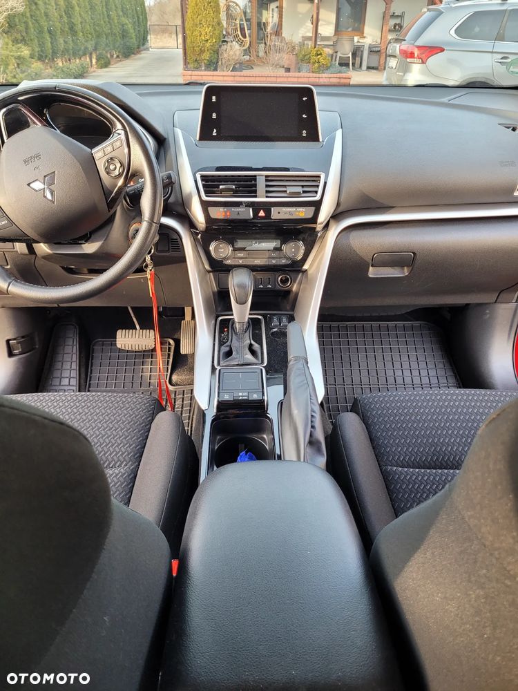 Mitsubishi Eclipse Cross 1.5 T-MIVEC (ClearTec) CVT 2WD Active - 16