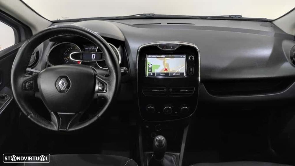 Renault Clio Sport Tourer 1.5 dCi Dynamique S - 25