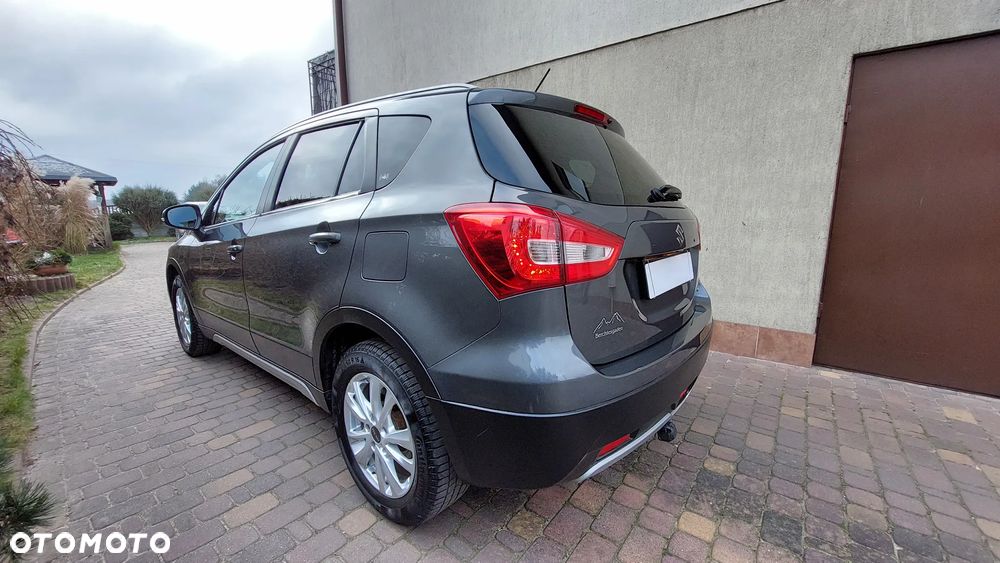 Suzuki SX4 S-Cross 1.4 T Premium 4WD - 6