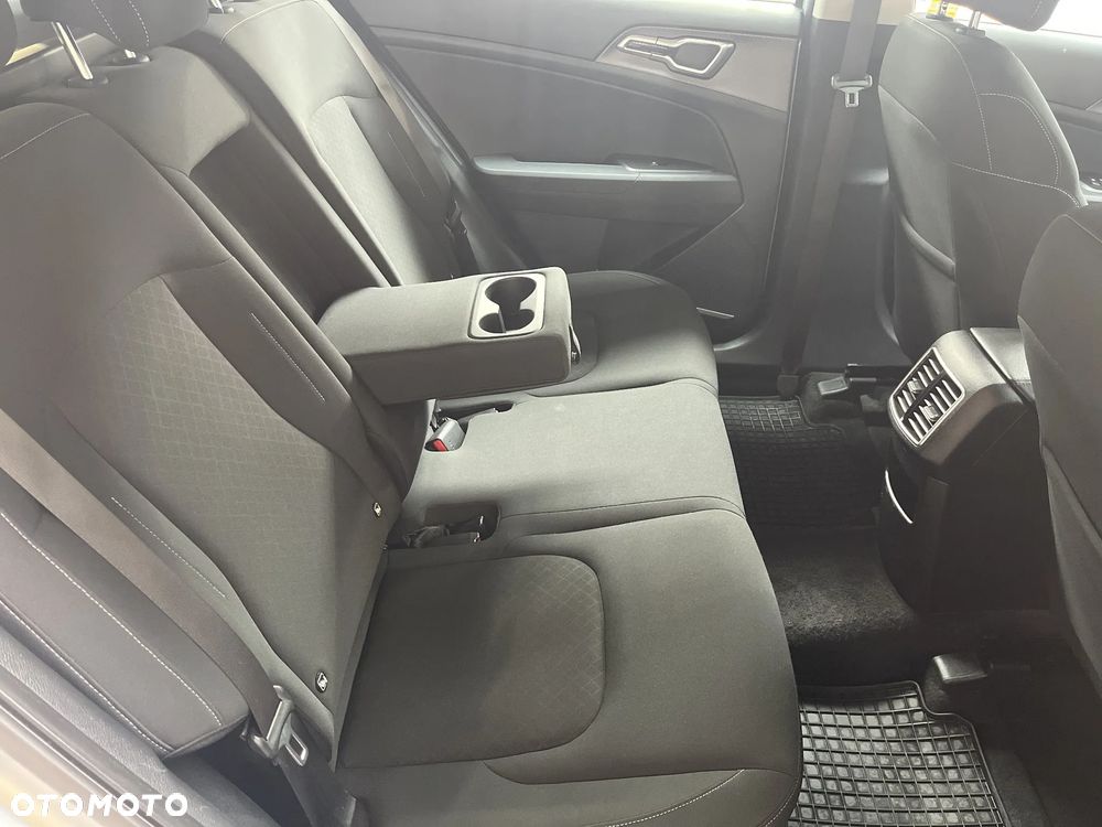 Kia Sportage 1.6 T-GDI MHEV M 2WD DCT - 27