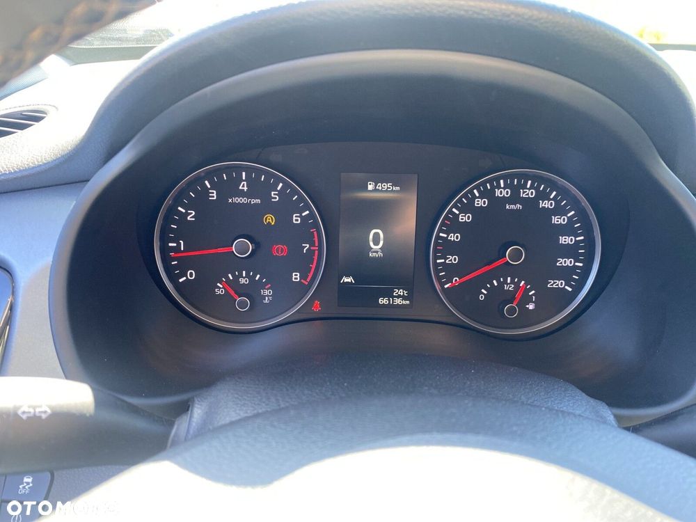 Kia Rio - 21