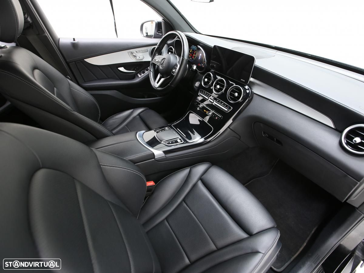 Mercedes-Benz GLC 300 Coupe de 4Matic 9G-TRONIC AMG Line - 10