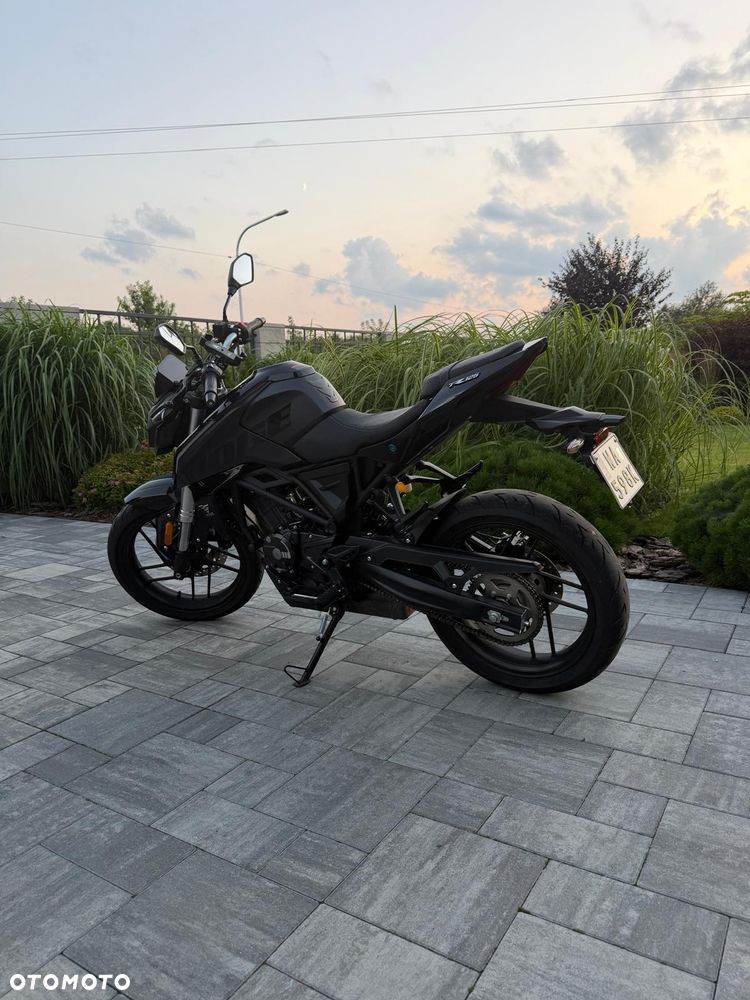 VOGE R125 - 1