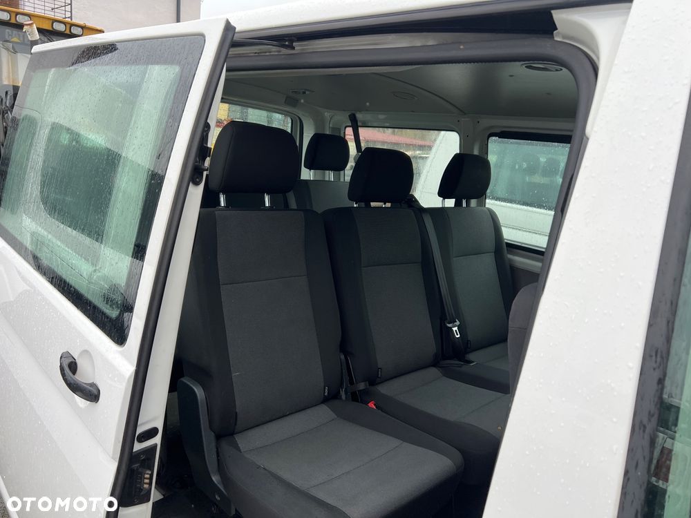 Volkswagen Transporter - 23