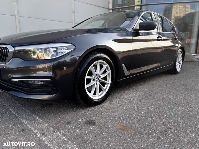 BMW Seria 5 520d AT - 5