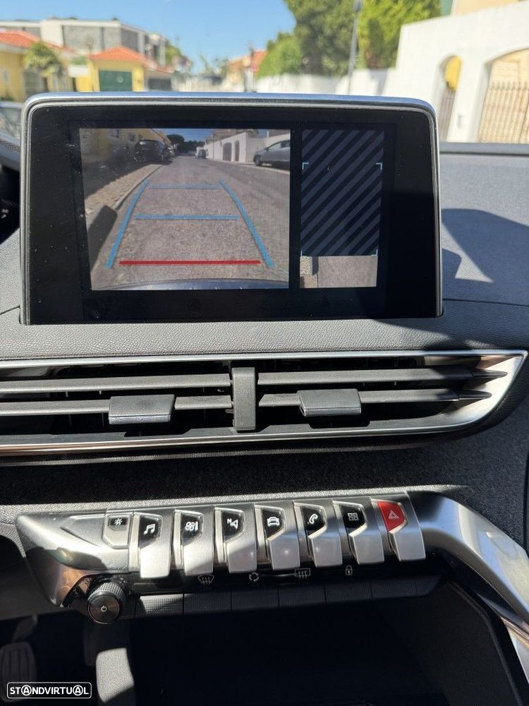 Peugeot 5008 1.2 PureTech Allure Grip Control - 17