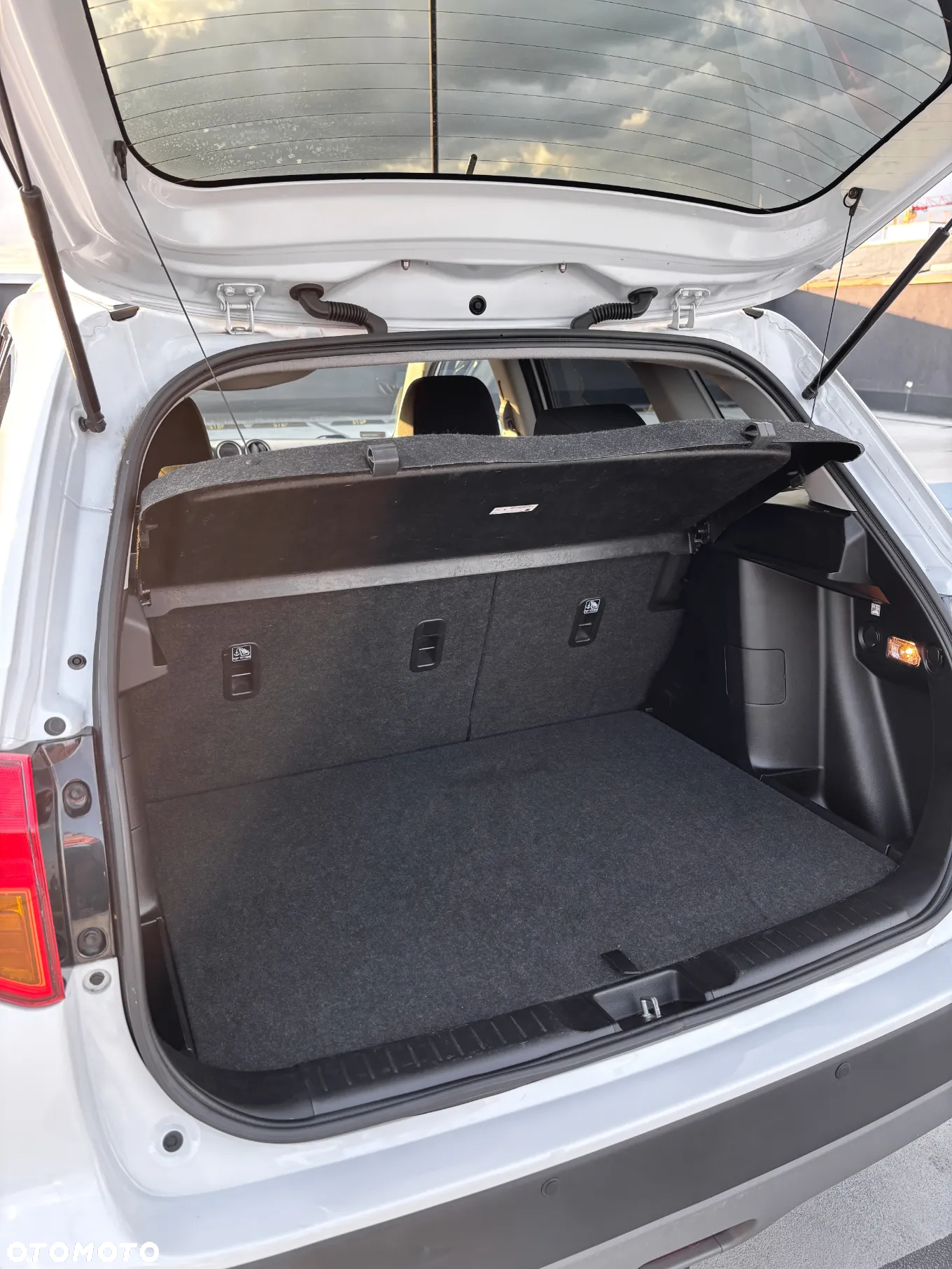 Suzuki Vitara 1.6 Premium 2WD - 24