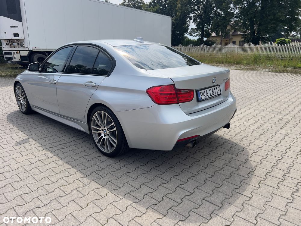 BMW Seria 3 335i Sport-Aut Luxury Line - 4