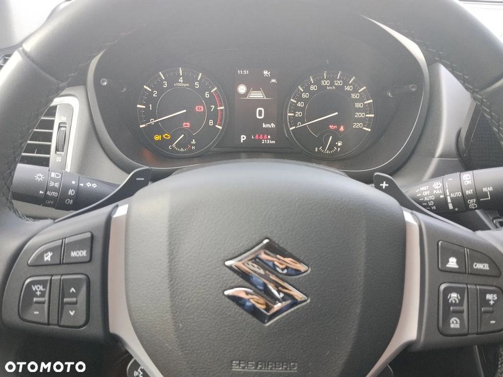 Suzuki S-Cross - 12